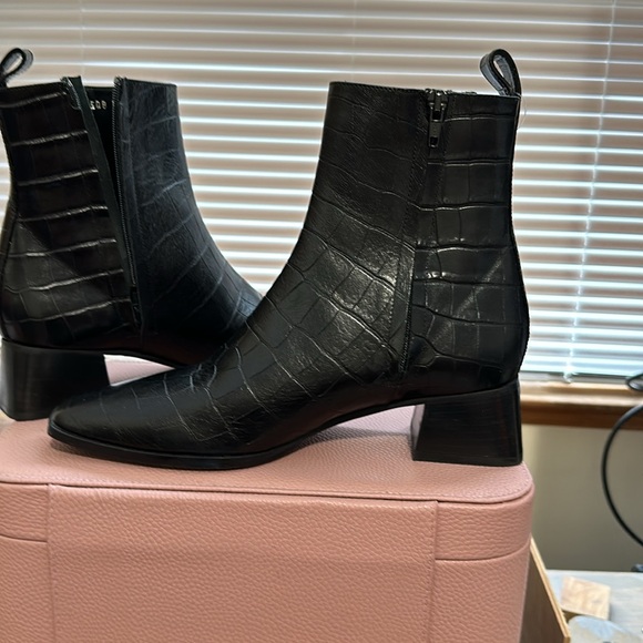 ALBERTO ZAGO BLACK CROC LEATHER ANKLE BOOT 37 1/2  FITS LIKE A 7 US ITALY - Picture 6 of 16